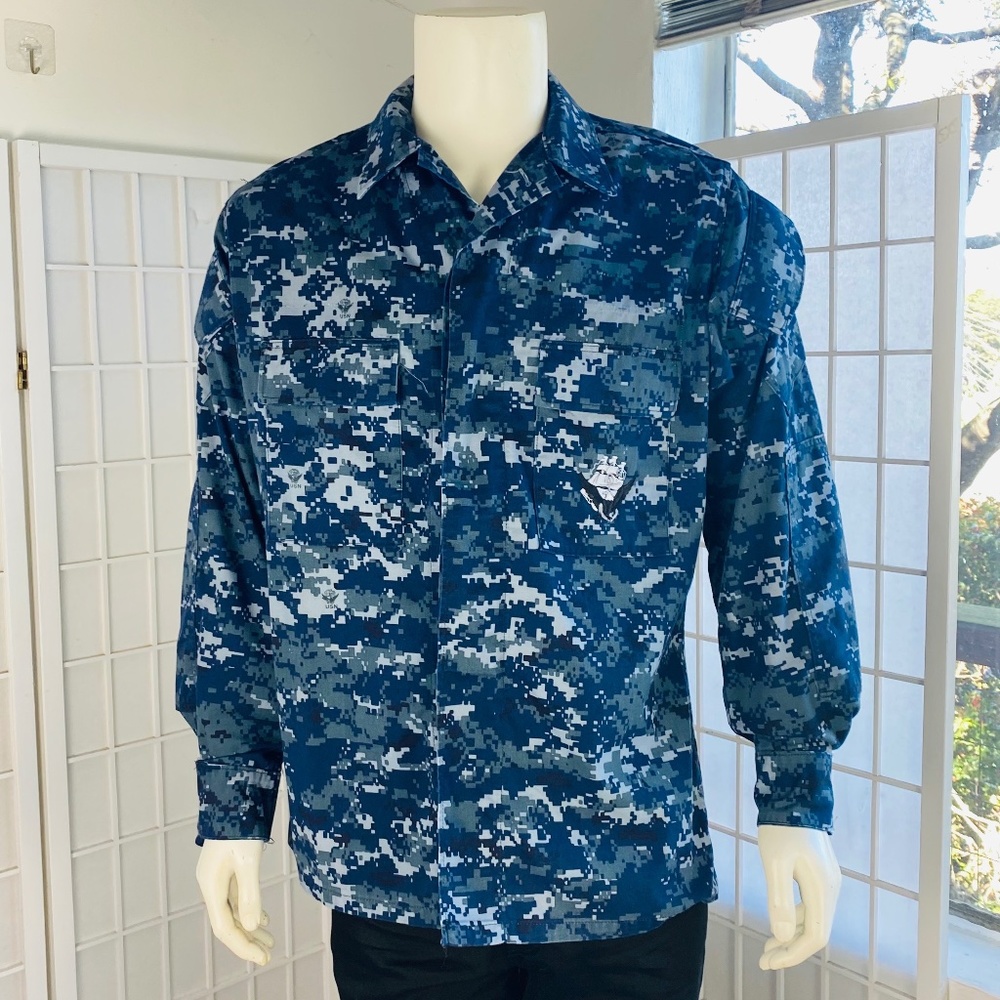 Navy Military BDU Digital Print Shirt, L.